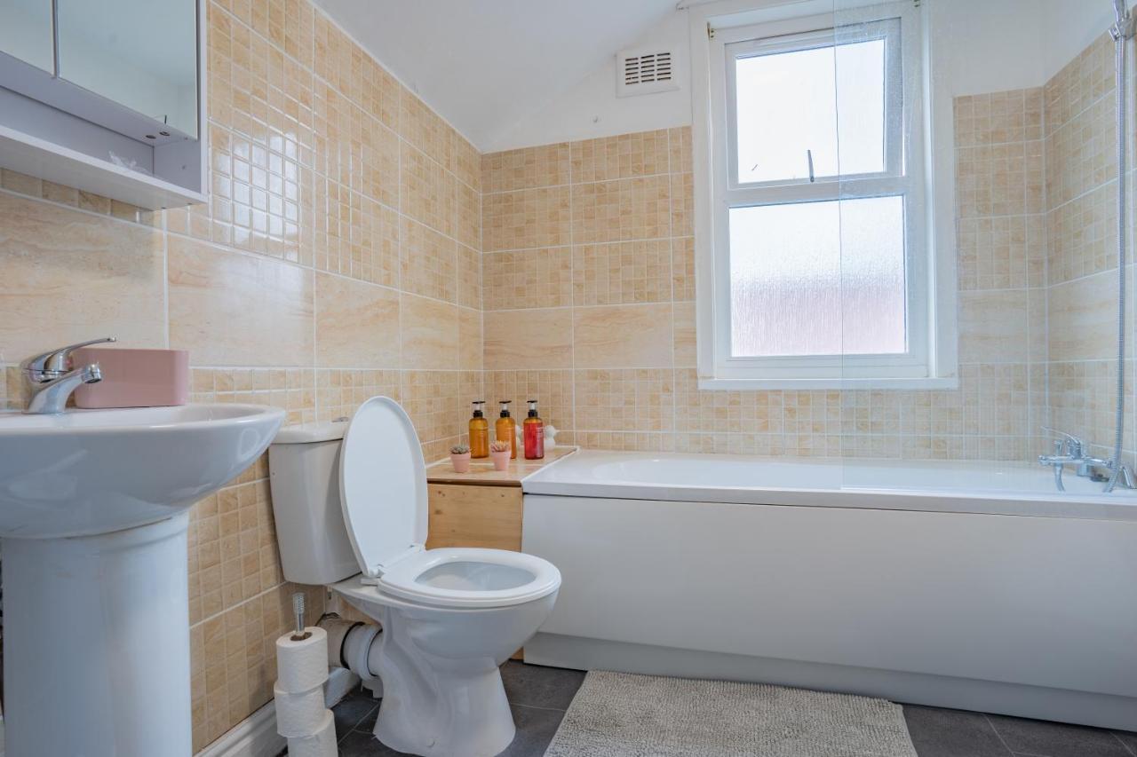 Stayzed G: Edge Of City Centre Holiday home *
